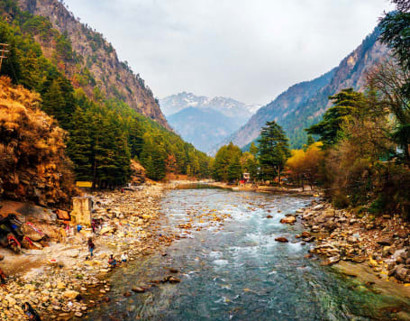 Kasol Kheerganga Trek from Delhi