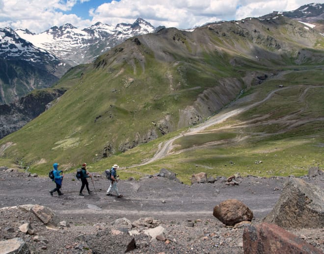 Rupin Pass Trek Image