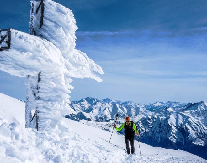 Sar Pass Trek Image