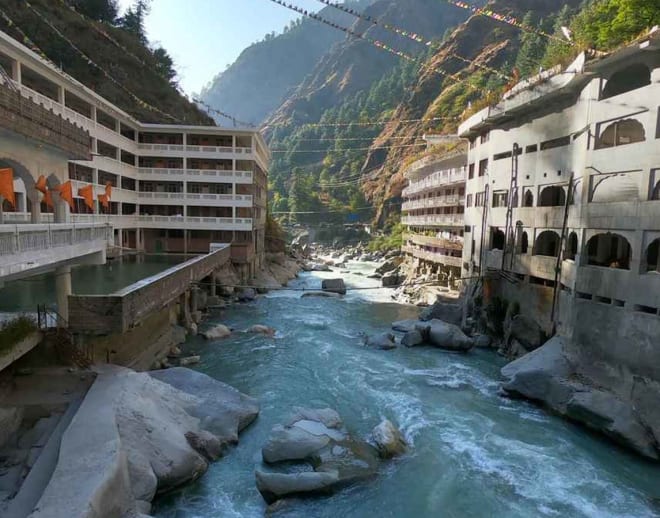 Kasol Kheerganga Trek from Delhi Image