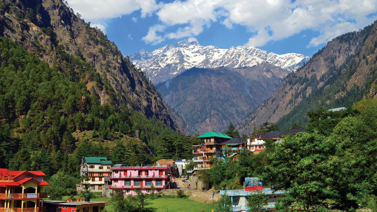 Kasol Kheerganga Trek from Delhi Itinerary Day 2