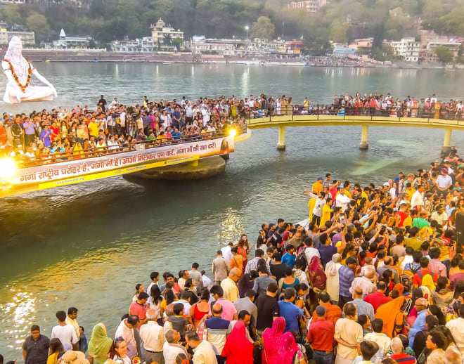 Night Walk Tour in Rishikesh: The lights will ignite your way! Image