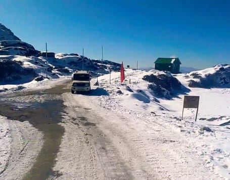 Bumla Pass