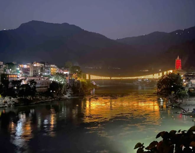 Night Walk Tour in Rishikesh: The lights will ignite your way! Image