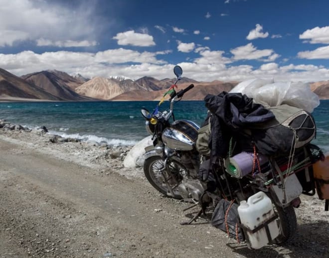 Delhi to Leh & Srinagar by Bike (13D/12N) Image